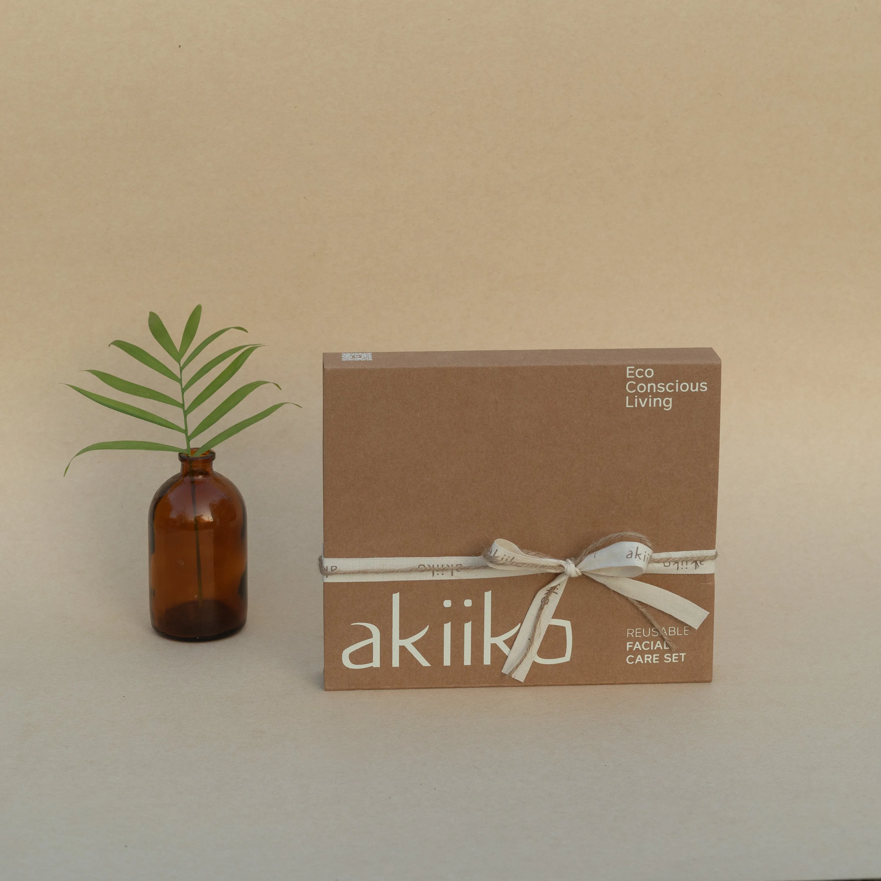 Akiiko Facial care set