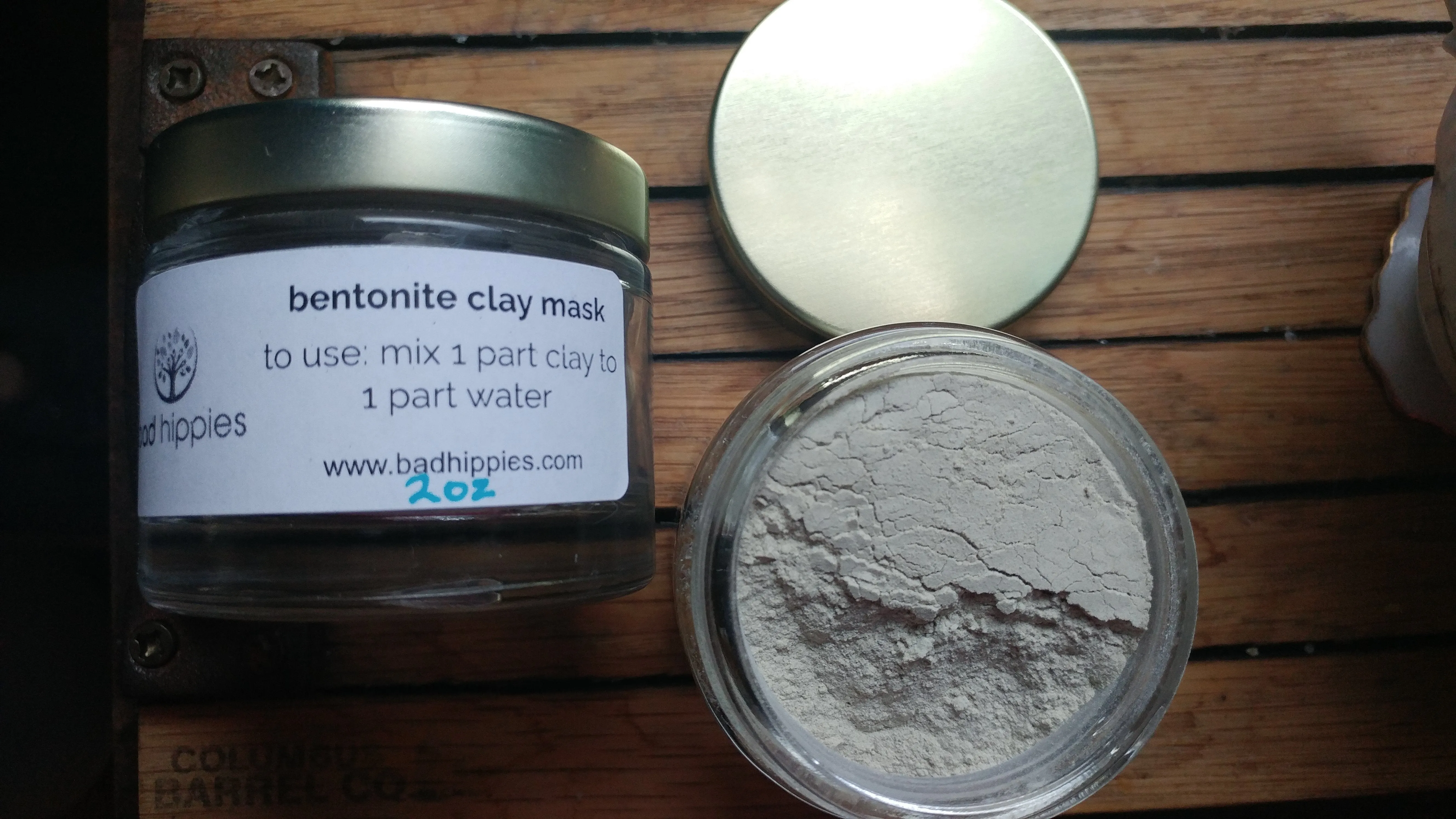 bentonite clay face mask