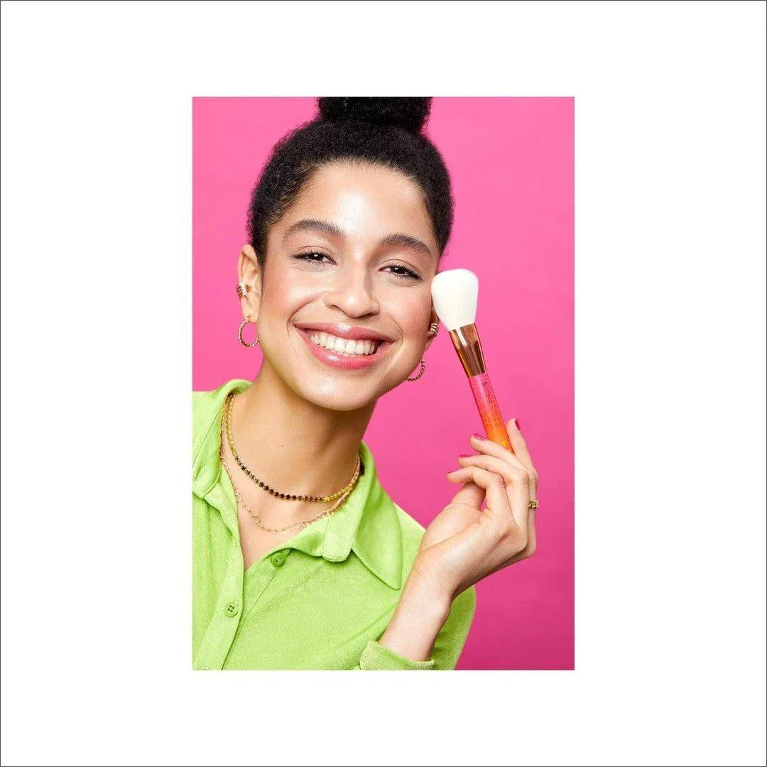 Essence Jurassic World Powder Brush