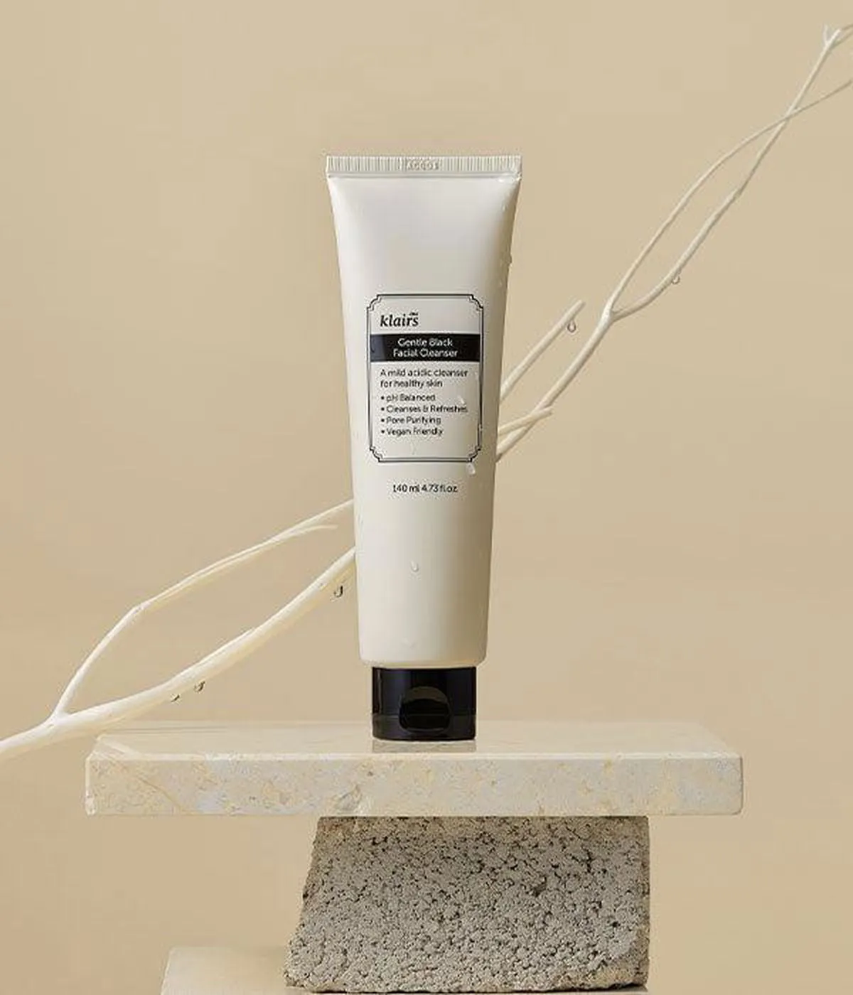 klairs Gentle Black Facial Cleanser 140ml