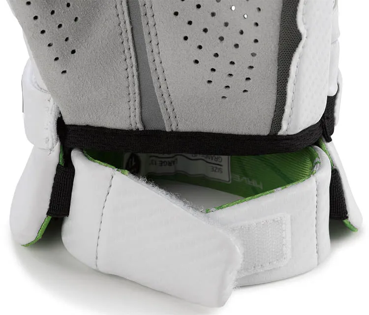 Maverik M6 Player glove 2026