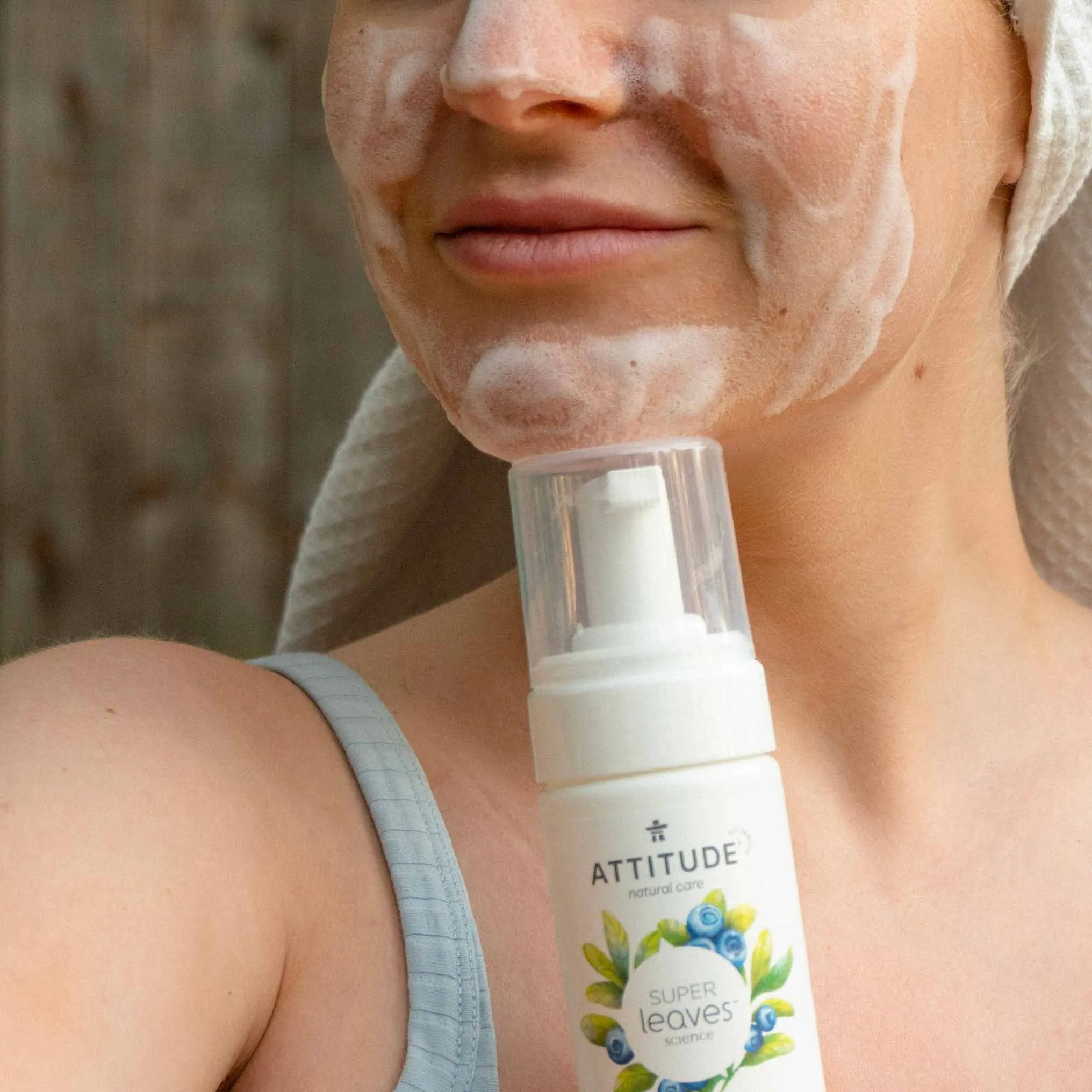 Micellar foaming cleanser : SUPER LEAVES™