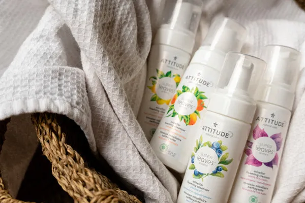 Micellar foaming cleanser : SUPER LEAVES™
