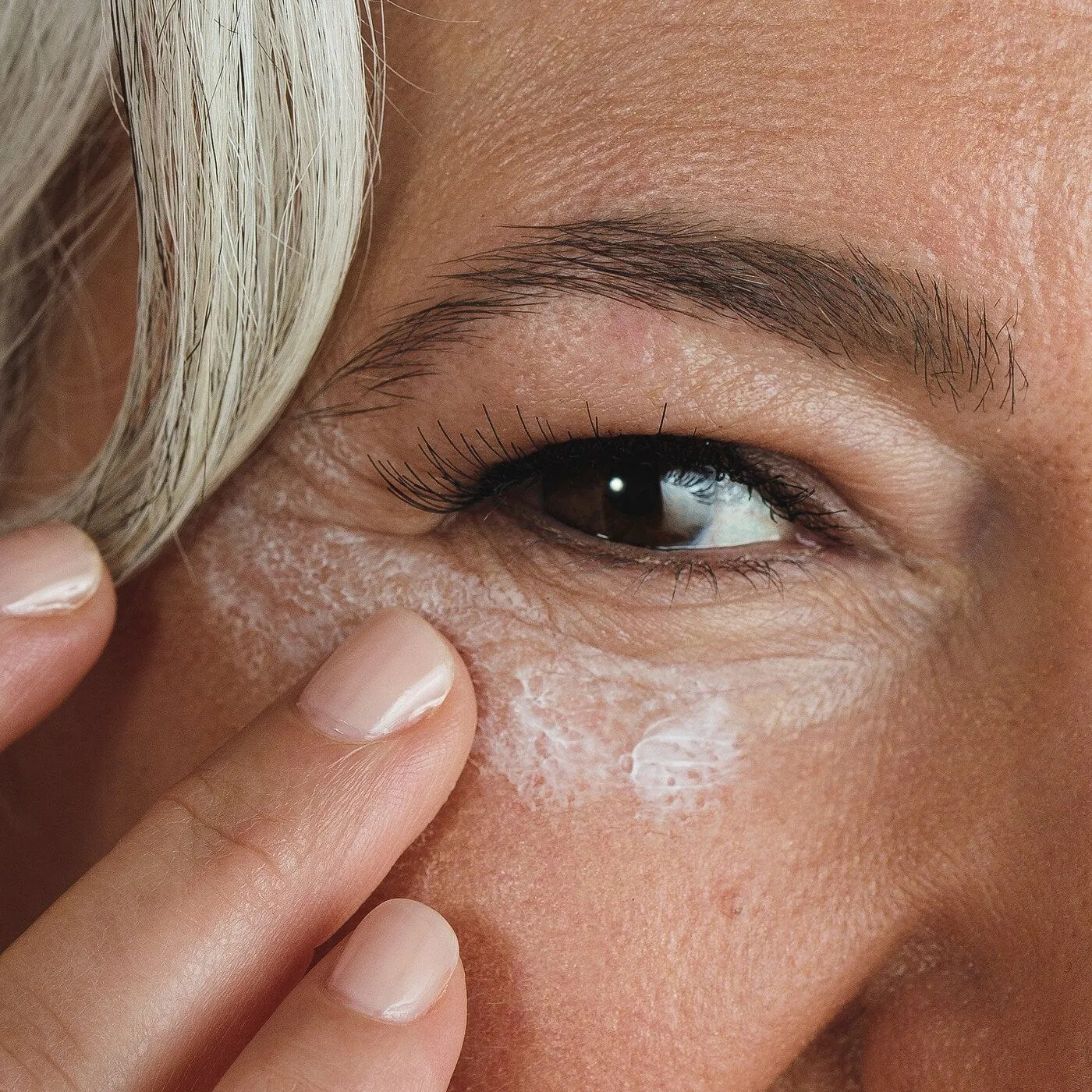 Moisturizing Eye Cream