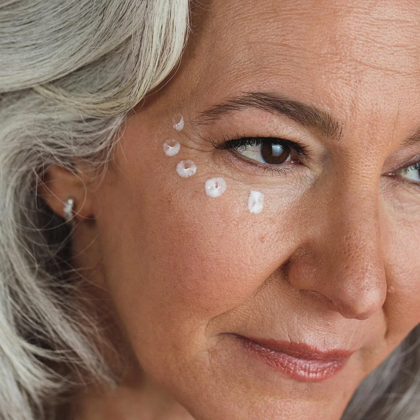 Moisturizing Eye Cream