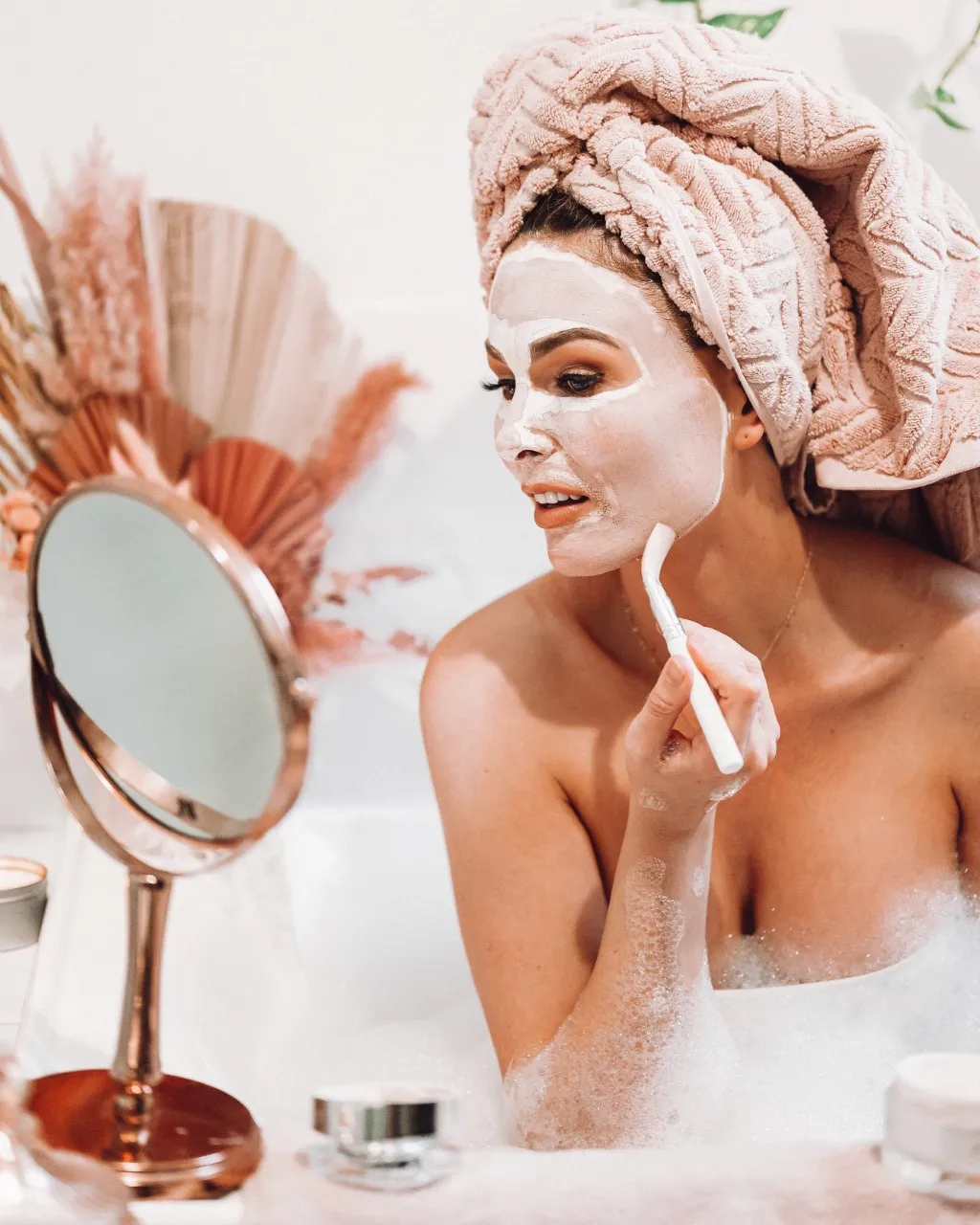 Pink Clay Mask with Brush Set